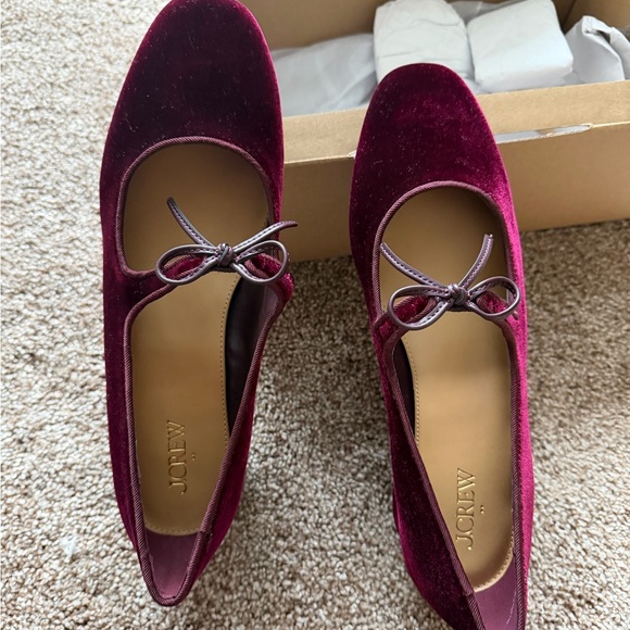 J. Crew Burgundy Velvet Mary Jane Block Heel Pumps - Picture 6 of 14